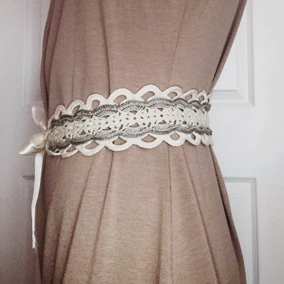 Handmade crochet scallop lace belt (READ DETAILS) - Picture 3 of 7